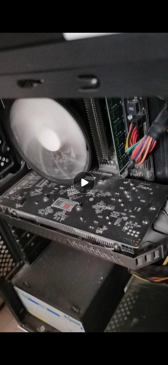电脑机箱噪音大是什么原因?如何清理电脑机箱灰尘如何降低电脑机箱噪音 ?-第4张图片-技术汇