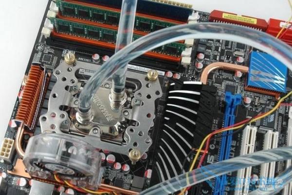 CPU水冷散热器的介绍(CPU水冷散热器的作用)-第1张图片-技术汇